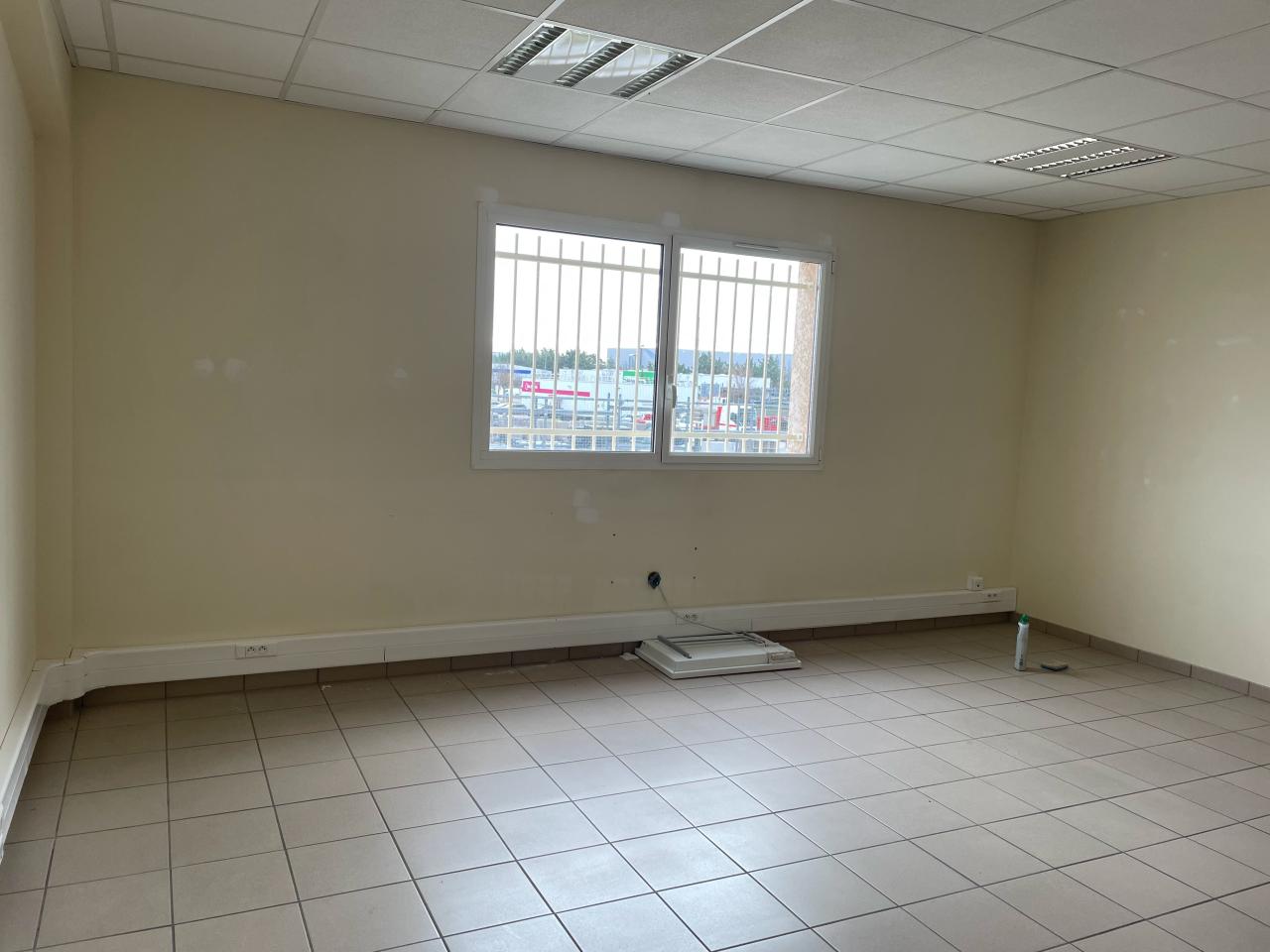 Location local d'activité Chassieu Rhône OLACT2109608 14