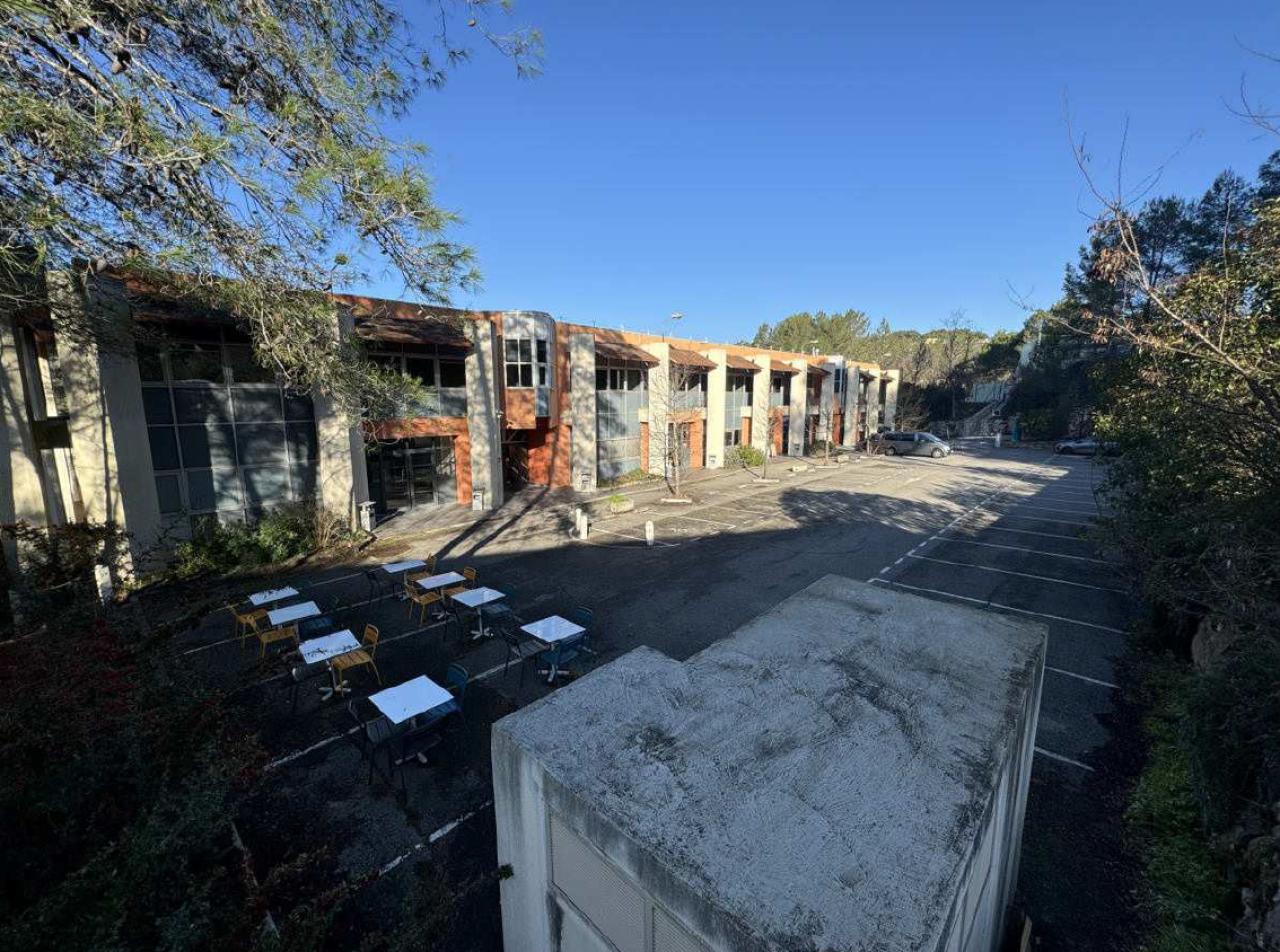 Location commerce Sophia Antipolis Alpes-Maritimes OLCOM2536469 9