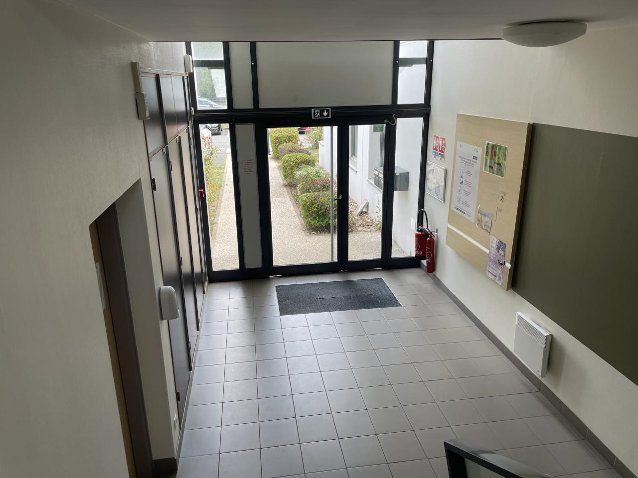 Vente bureau Villers-lès-Nancy Meurthe-et-Moselle OVBUR2427700 4