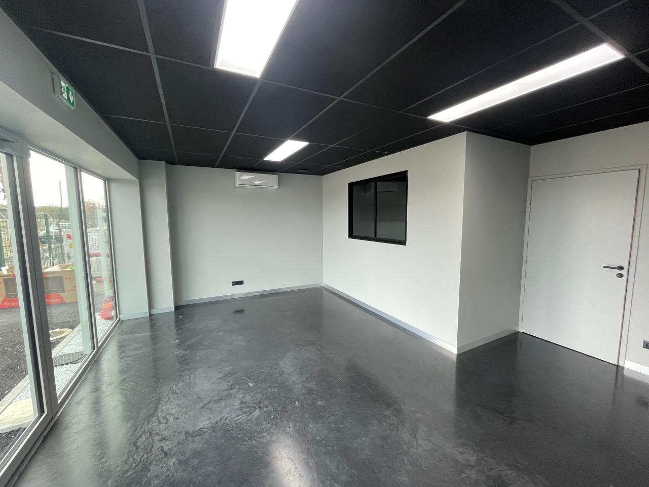 Location local d'activité Esvres Indre-et-Loire OLACT2309855 1