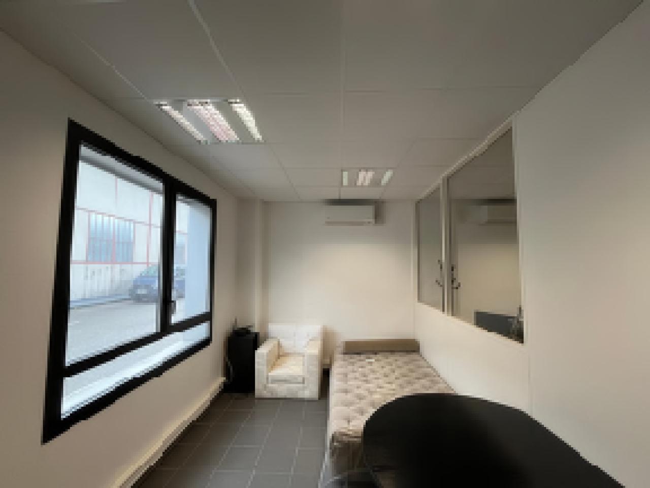 Location local d'activité Décines-Charpieu Rhône OLACT2639587 11