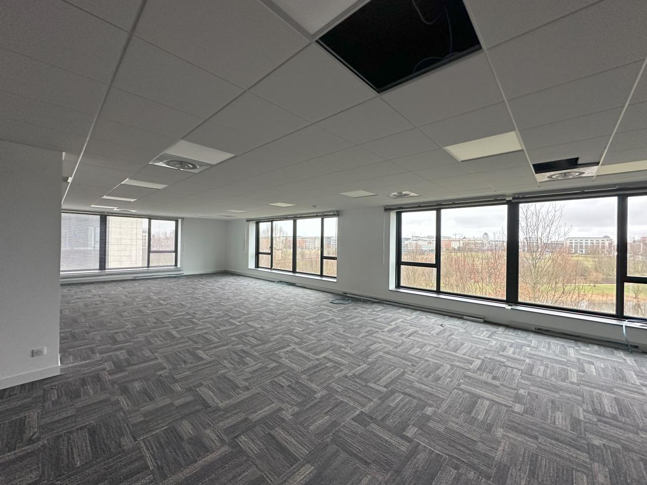 Location bureau Jossigny Seine-et-Marne OLBUR2313149