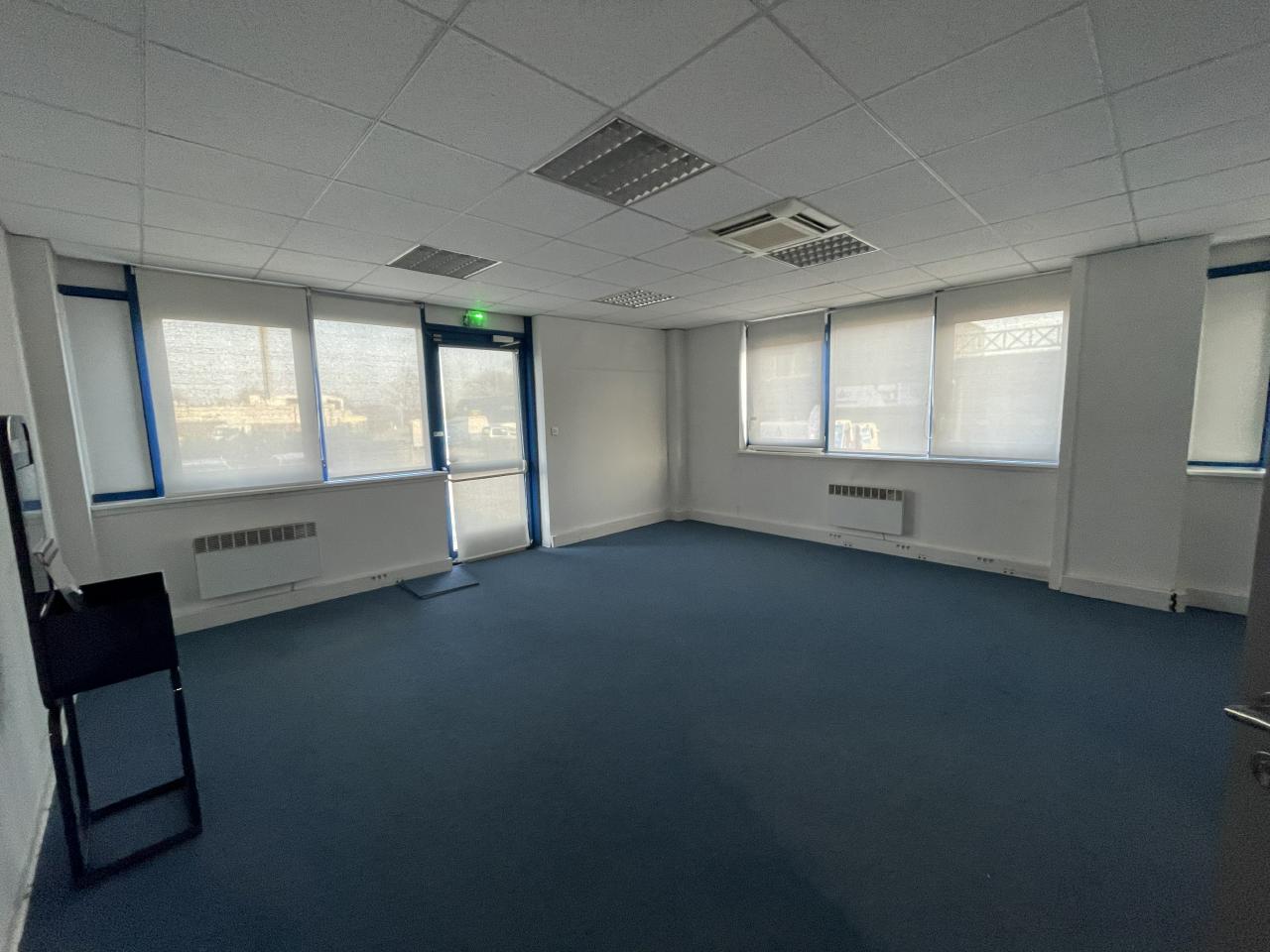 Location bureau Hoenheim Bas-Rhin OLBUR2309527 9