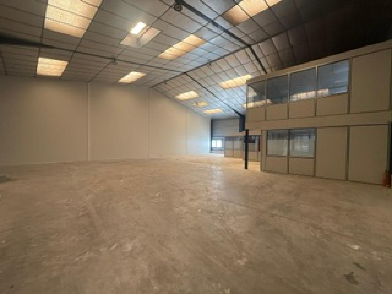 Location local d'activité Vitry-en-Artois Pas-de-Calais OLACT2642766 11