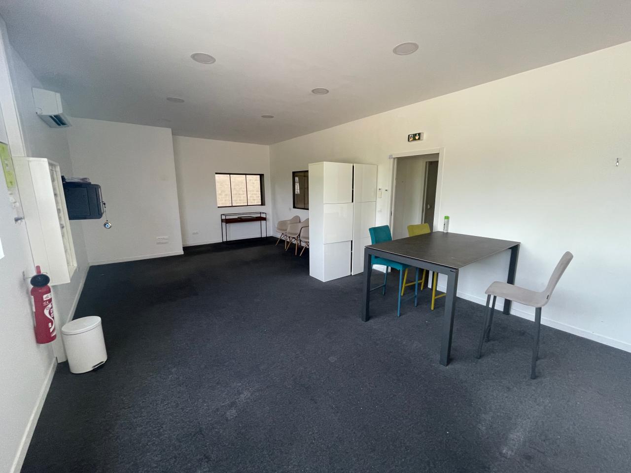 Location local d'activité Décines-Charpieu Rhône OLACT2532955 12