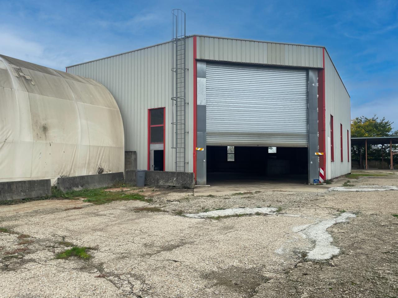 Vente local d'activité Saint-Laurent-de-Mure Rhône OVACT2536458 1