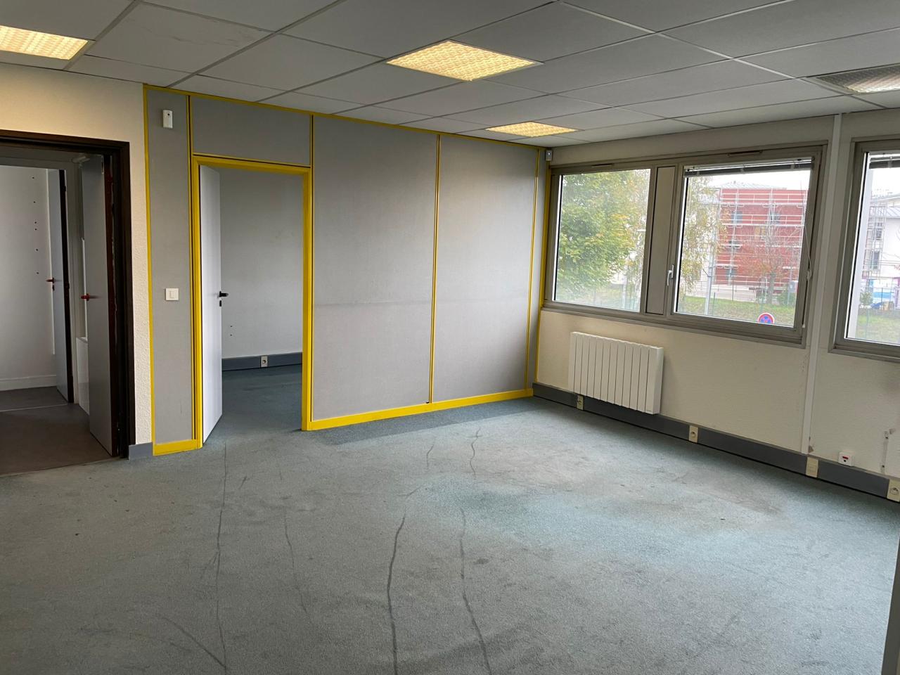 Vente bureau Noisiel Seine-et-Marne OVBUR2425128 1