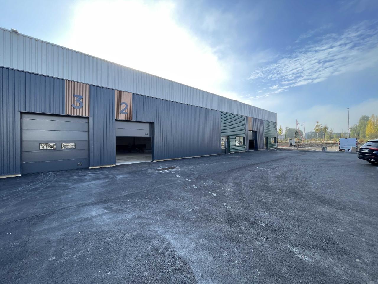 Vente local d'activité Petit-Couronne Seine-Maritime OVACT2426779 1