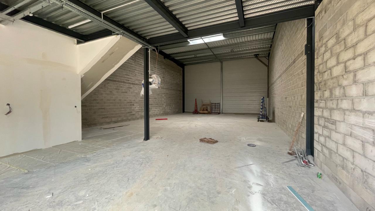 Location local d'activité Les Mureaux Yvelines OLACT2422902 6