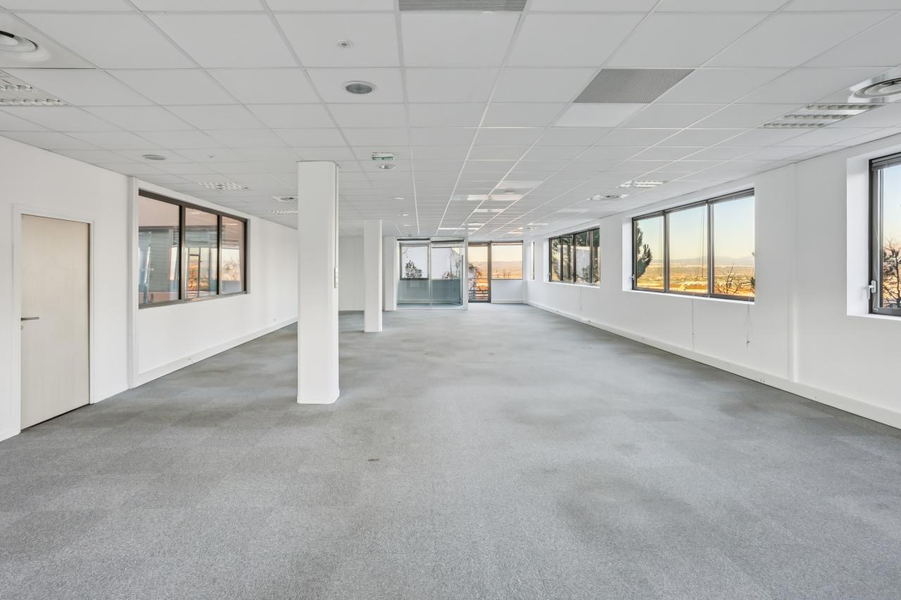 Location bureau Aix-en-Provence Bouches-du-Rhône OLBUR2309196 8