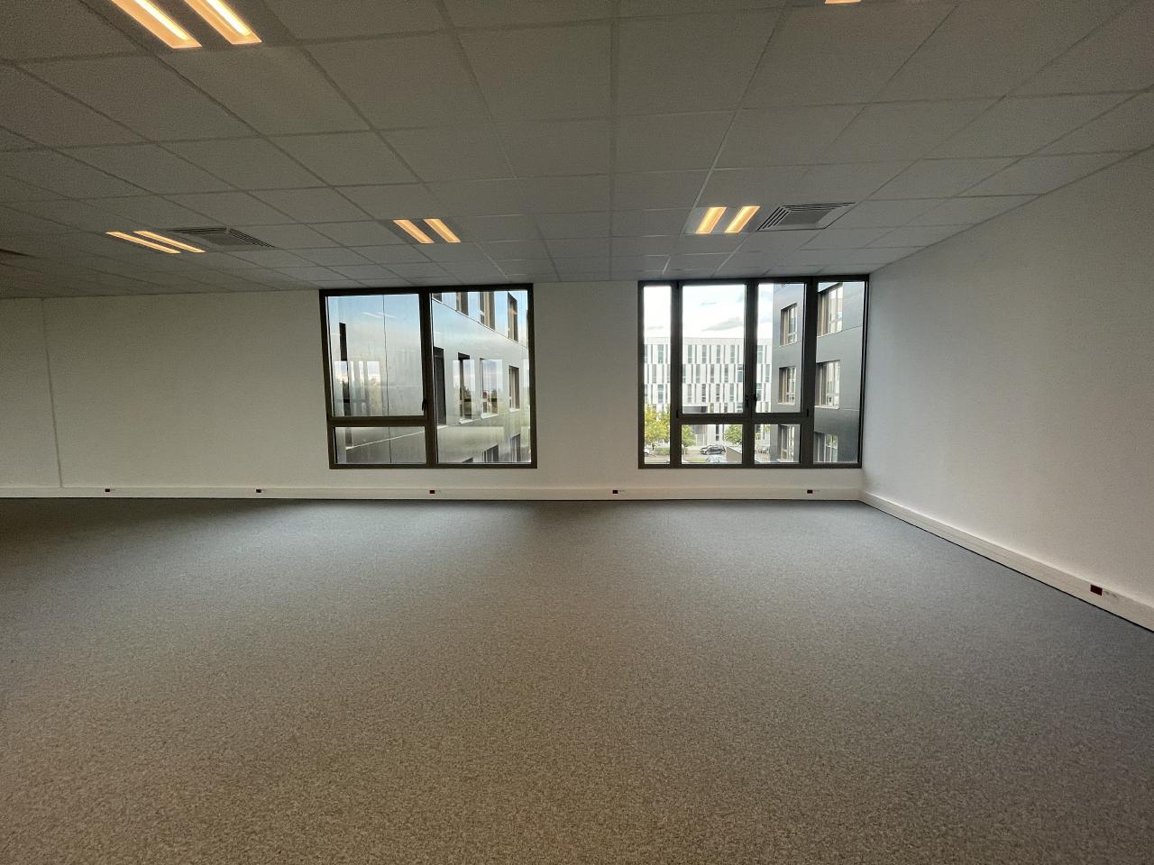 Location bureau Cesson-Sévigné Ille-et-Vilaine OLBUR2316953 14