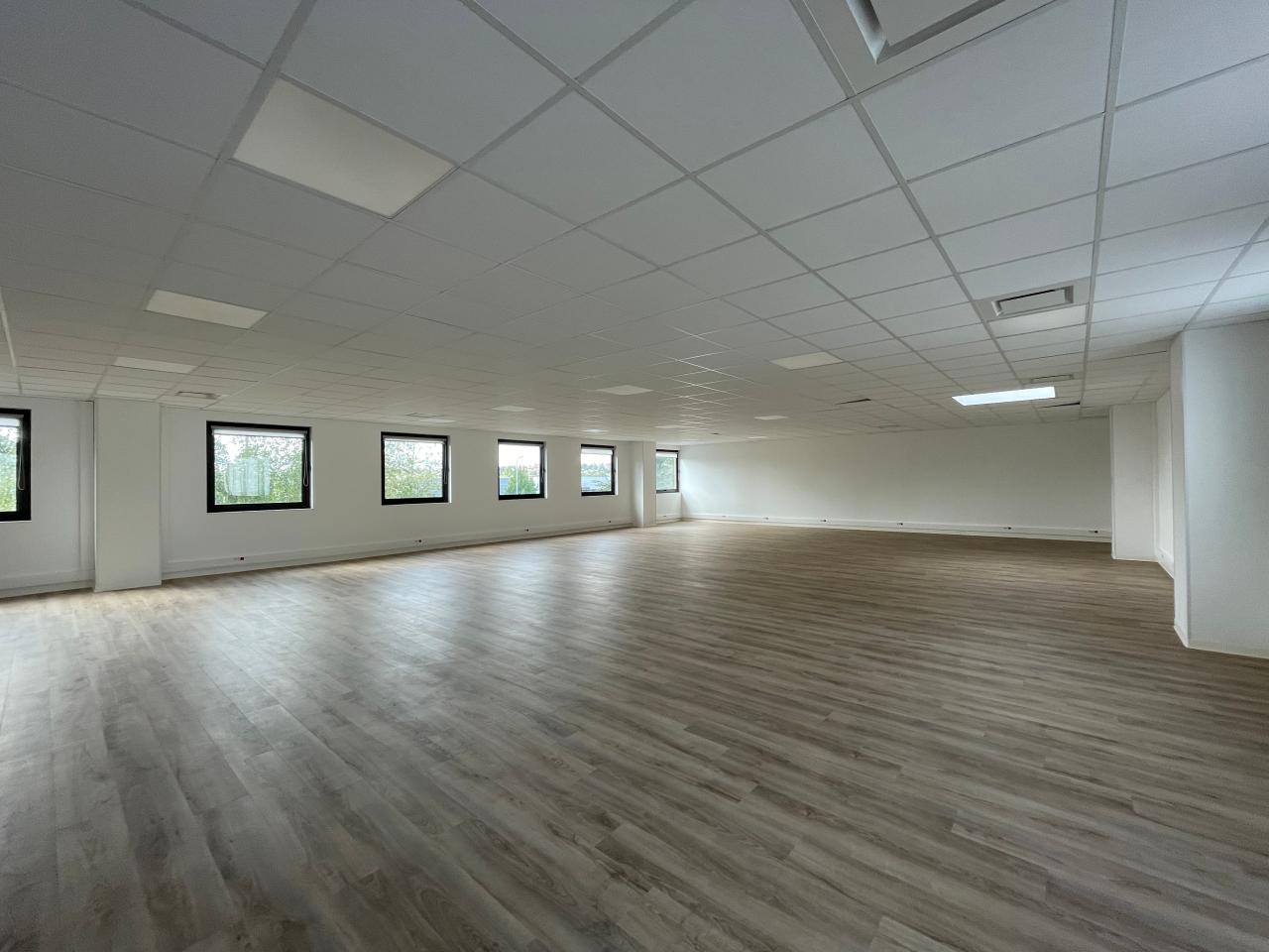 Location bureau Limonest Rhône OLBUR2109055 12