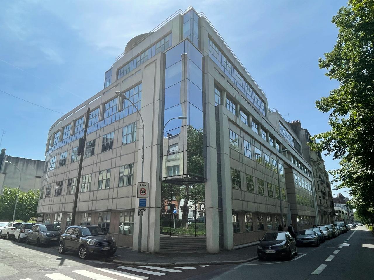 Location bureau La Madeleine Nord OLBUR2318396 5