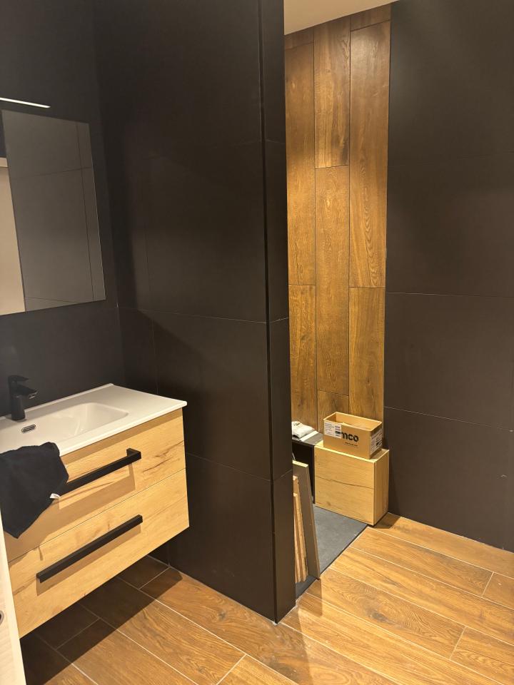 Vente local d'activité Tour-de-Salvagny Rhône OVACT2638872 1