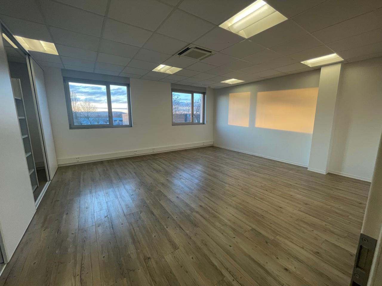 Location bureau Ennery Moselle OLBUR2427304 9