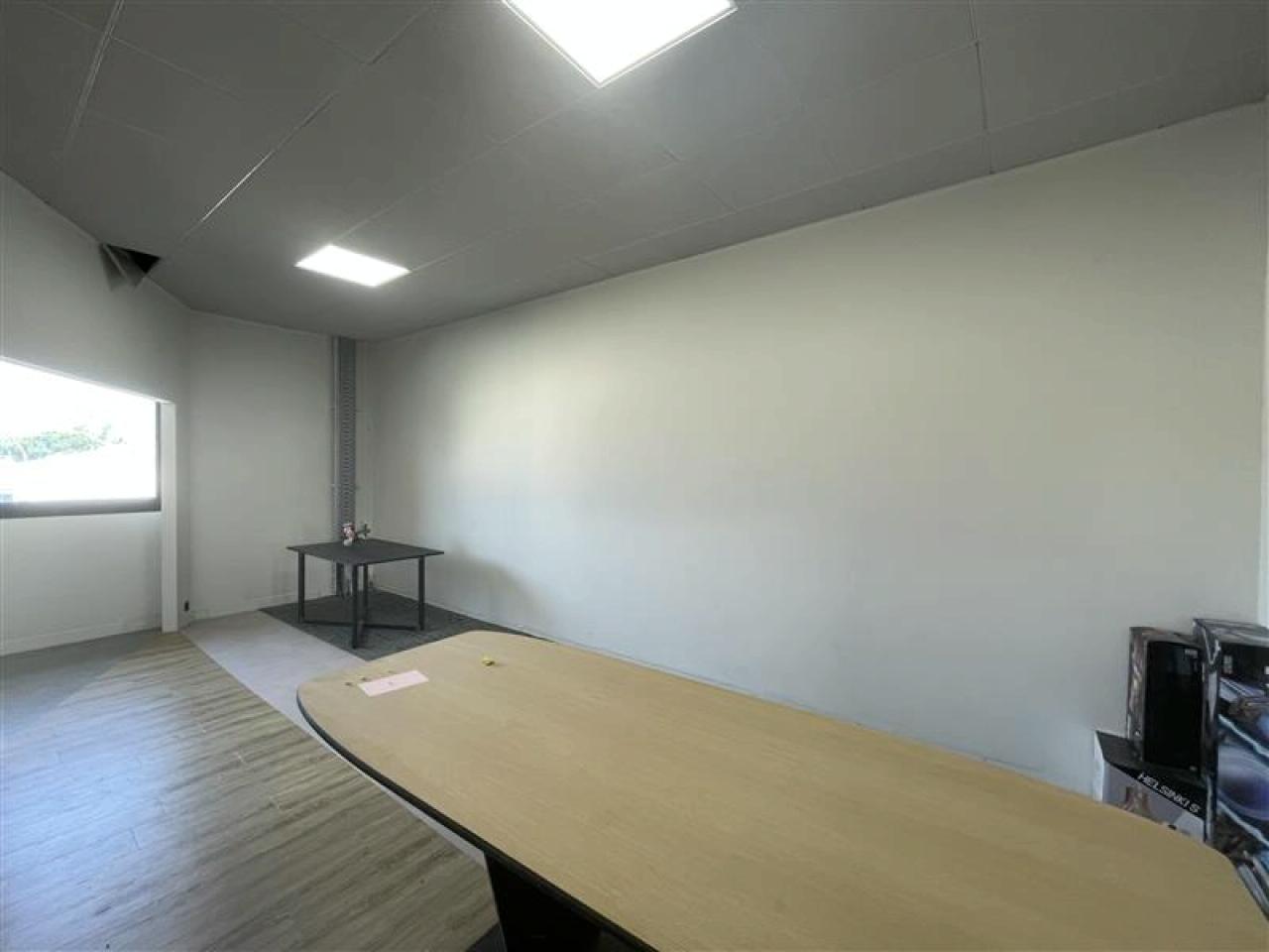 Location local d'activité Mauguio Hérault OLACT2533214 18