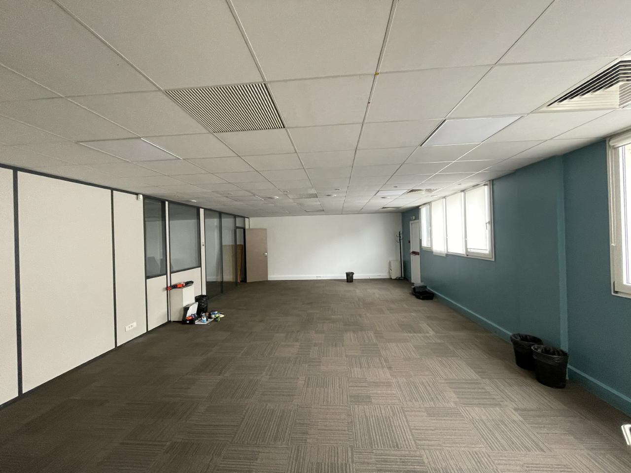 Location bureau Saint-Ouen Seine-Saint-Denis OLBUR2203608 5