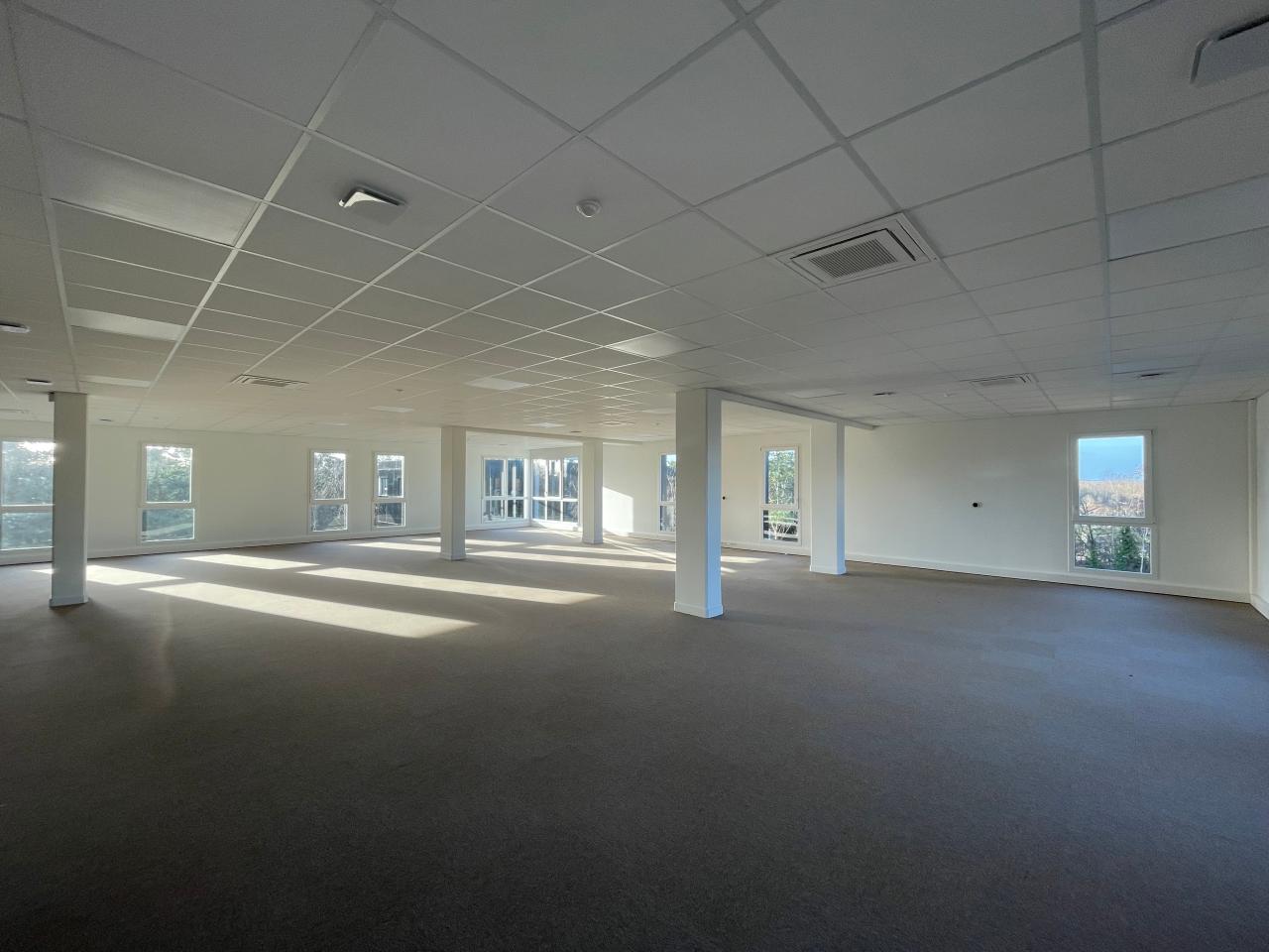 Location bureau Petit-Couronne Seine-Maritime OLBUR2112624 3