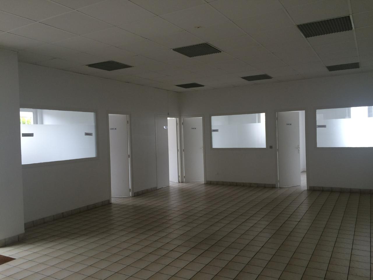 Location local d'activité Vaux-le-Pénil Seine-et-Marne OLACT2002704 5