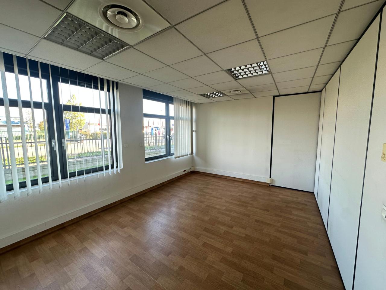 Location bureau Chassieu Rhône OLBUR2109014 8