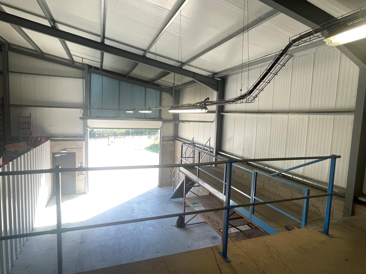 Location local d'activité Ecquevilly Yvelines OLACT2531660 3