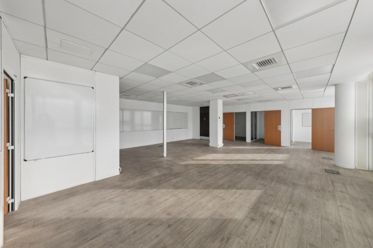 Location bureau Marseille Bouches-du-Rhône OLBUR2532394 7