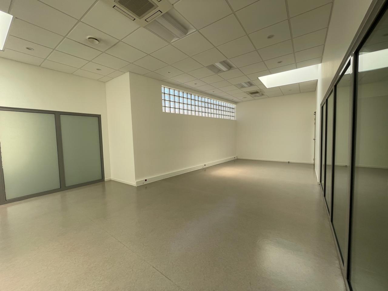 Vente bureau Metz Moselle OVBUR2309572 6