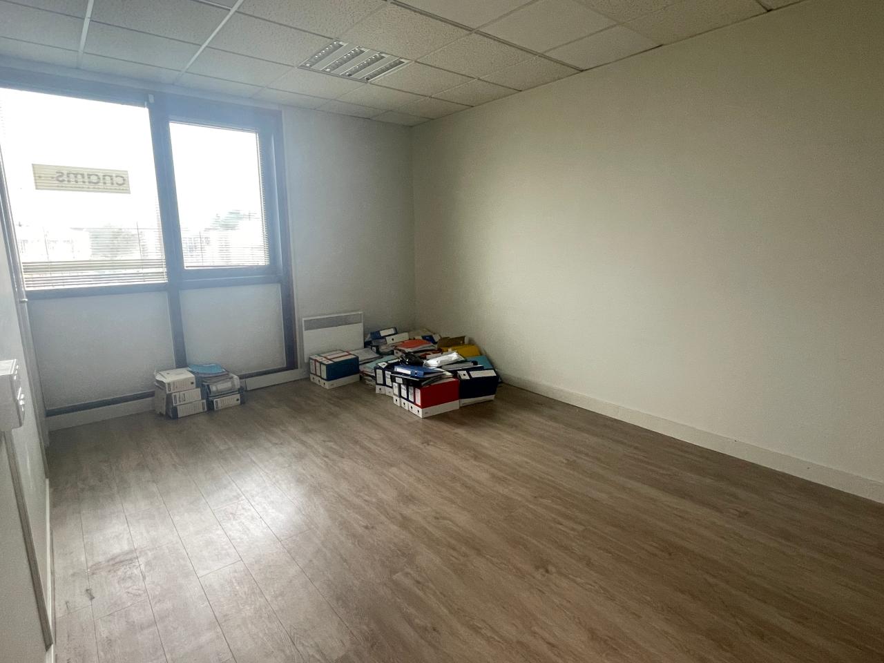 Vente bureau Cesson-Sévigné Ille-et-Vilaine OVBUR2639186 1