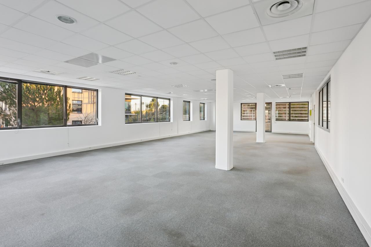 Location bureau Aix-en-Provence Bouches-du-Rhône OLBUR2309196 10