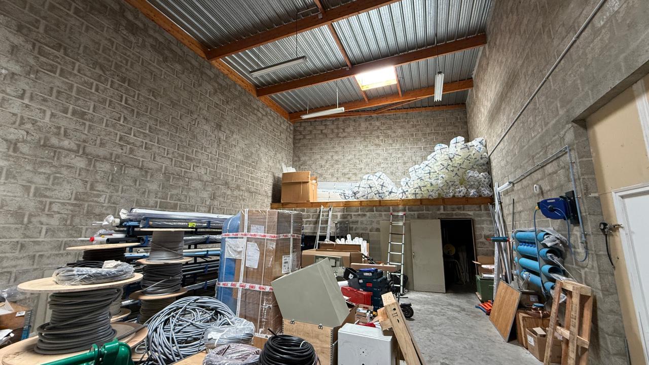 Location local d'activité Magny-les-Hameaux Yvelines OLACT2642207 7