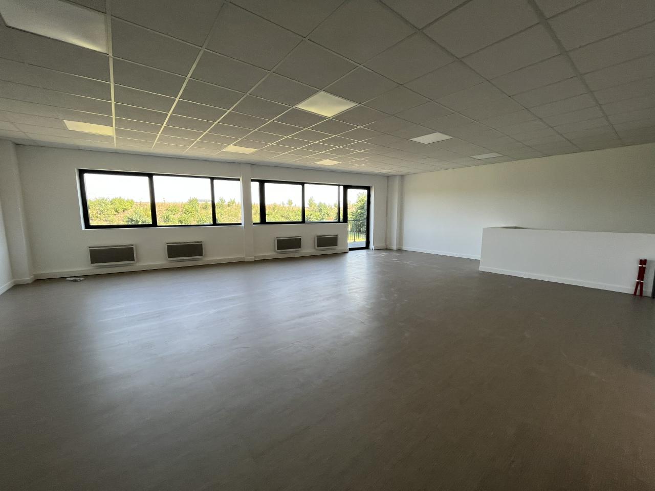 Vente local d'activité Moissy-Cramayel Seine-et-Marne OVACT2425669 7