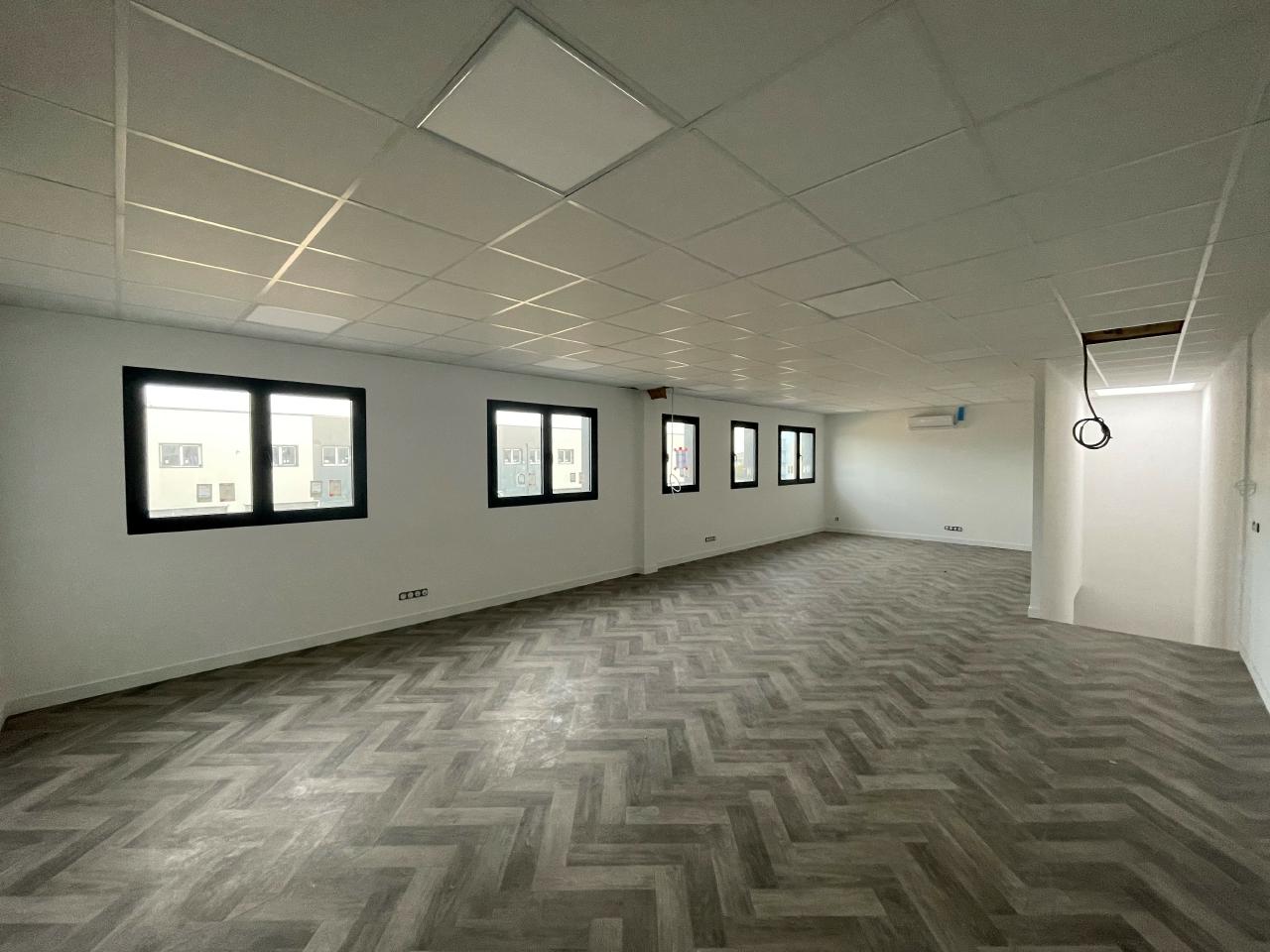 Location local d'activité Coignières Yvelines OLACT2316170 5