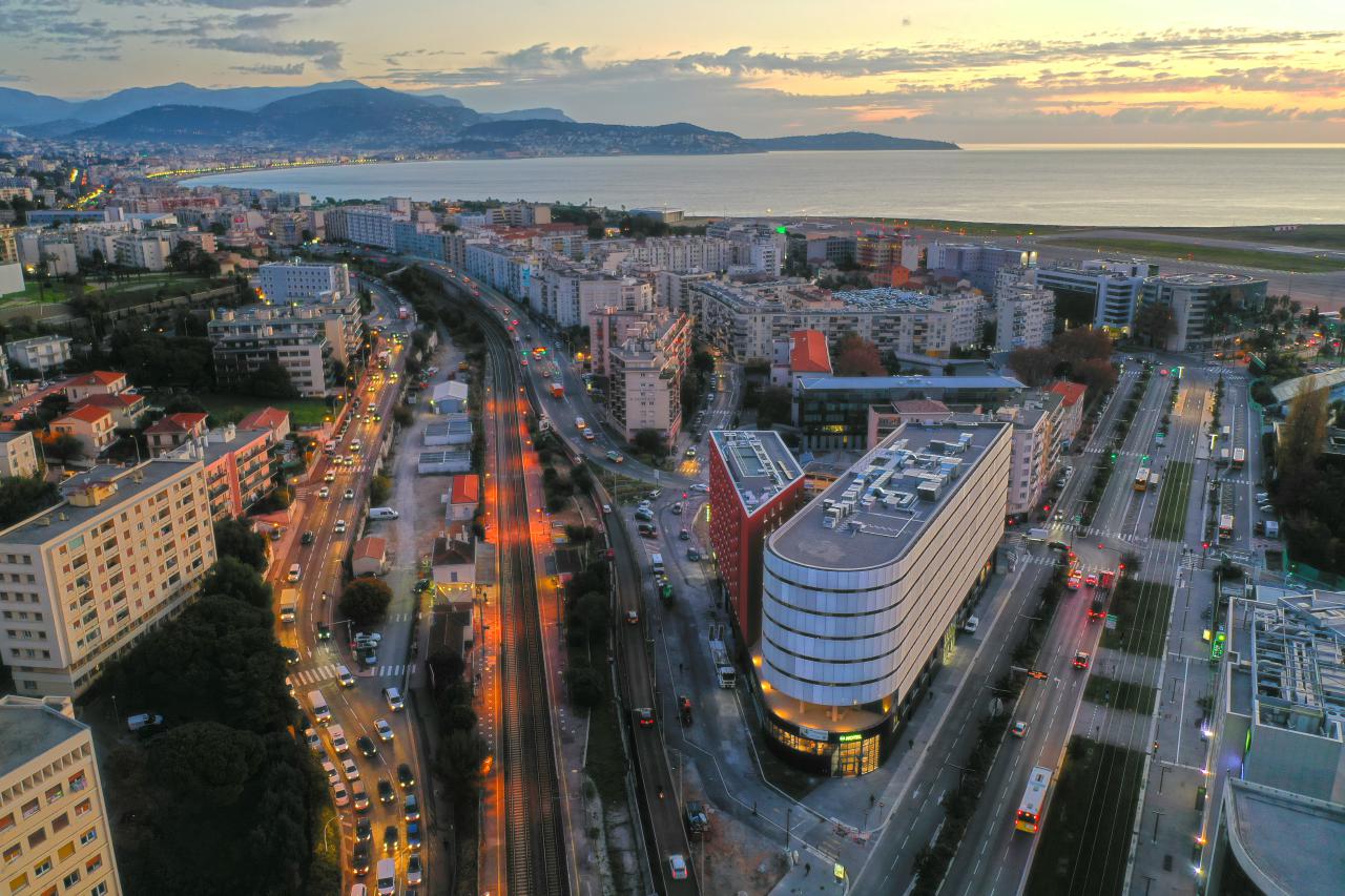 Location bureau Nice Alpes-Maritimes AOLBUR2115382_1 3