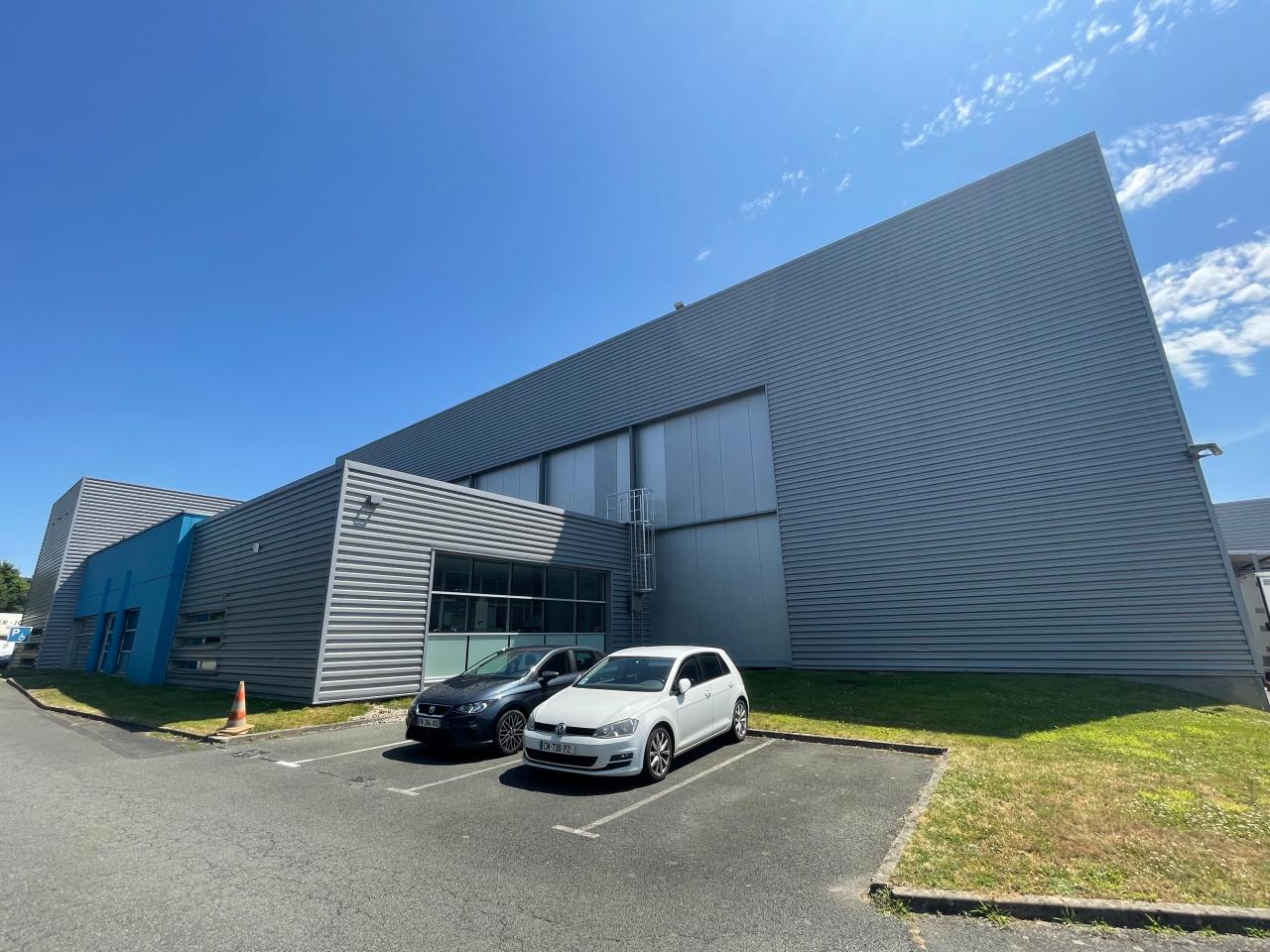 Vente local d'activité Montaigu Vendée OVACT2529909 1