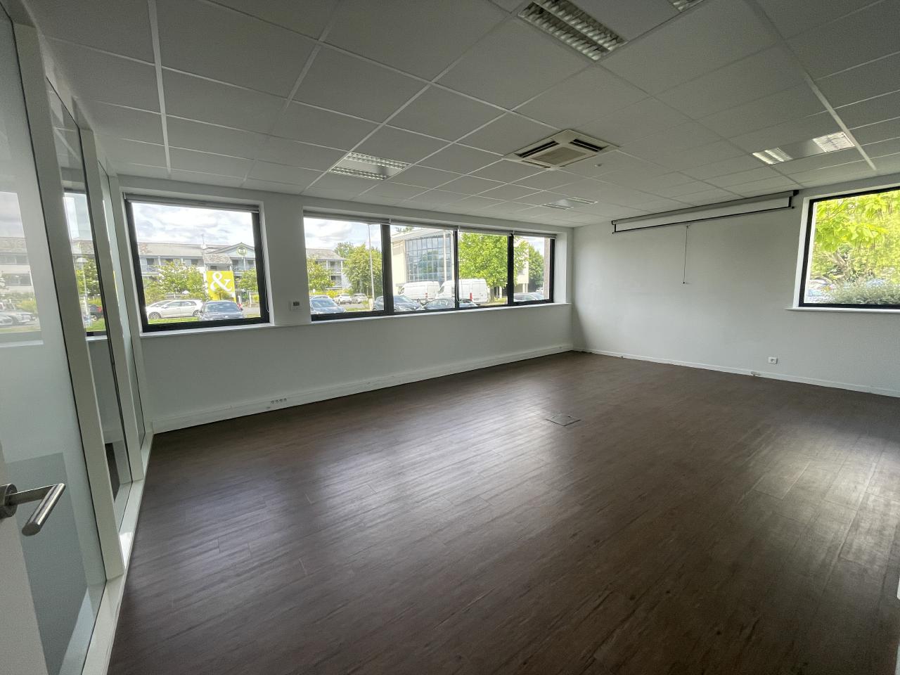 Vente bureau Saint-Grégoire Ille-et-Vilaine OVBUR2423967 1