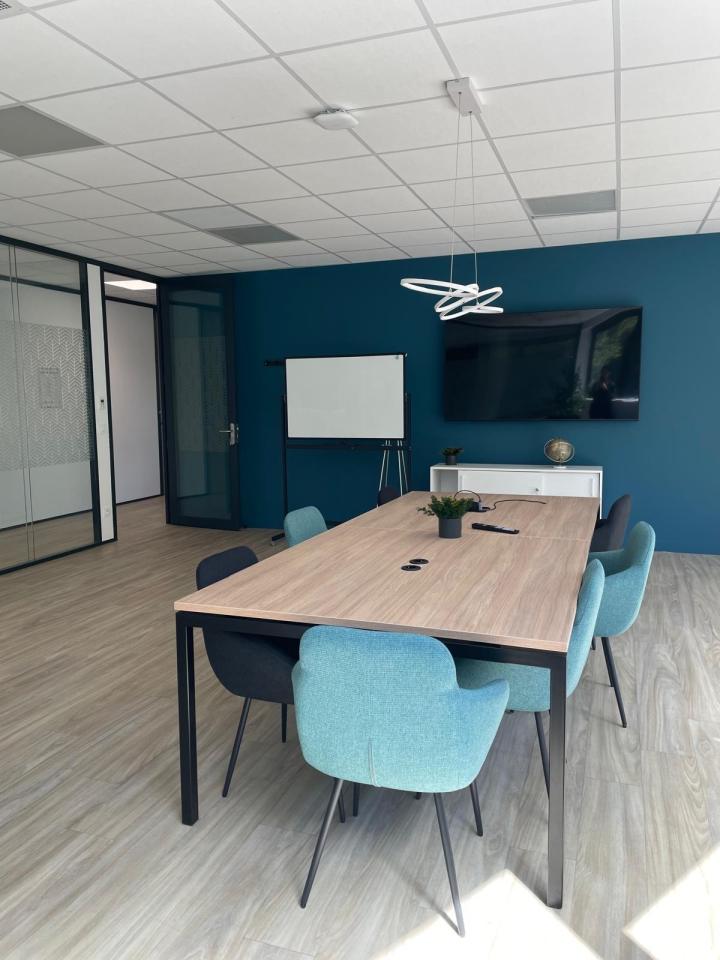 Location bureau Sophia Antipolis Alpes-Maritimes AOLBUR2645000_2 1