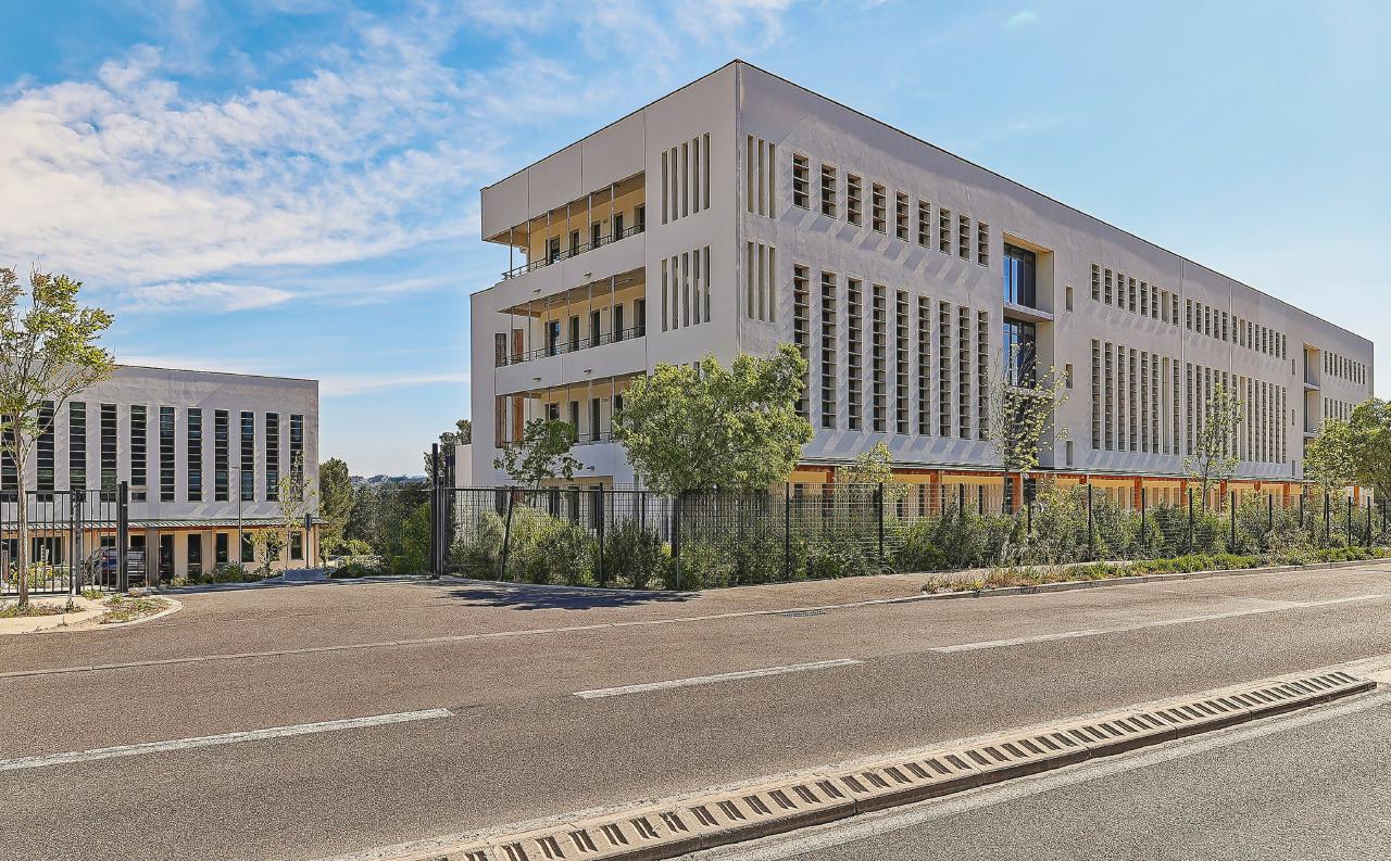 Location coworking Aix-en-Provence Bouches-du-Rhône OLBUR2115133 12