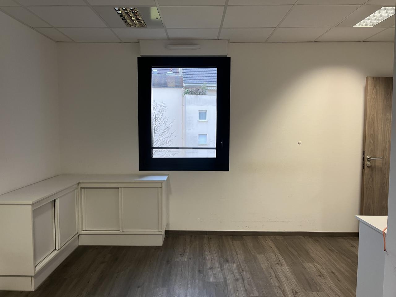 Vente bureau Dijon Côte-d'Or OVBUR2639400 10