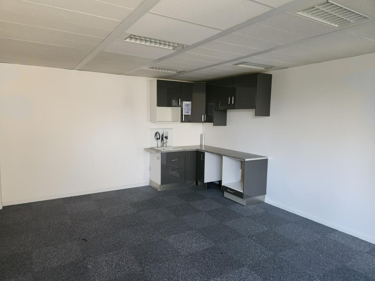 Location bureau Saint Thibault des Vignes Seine-et-Marne OLBUR2105828 4