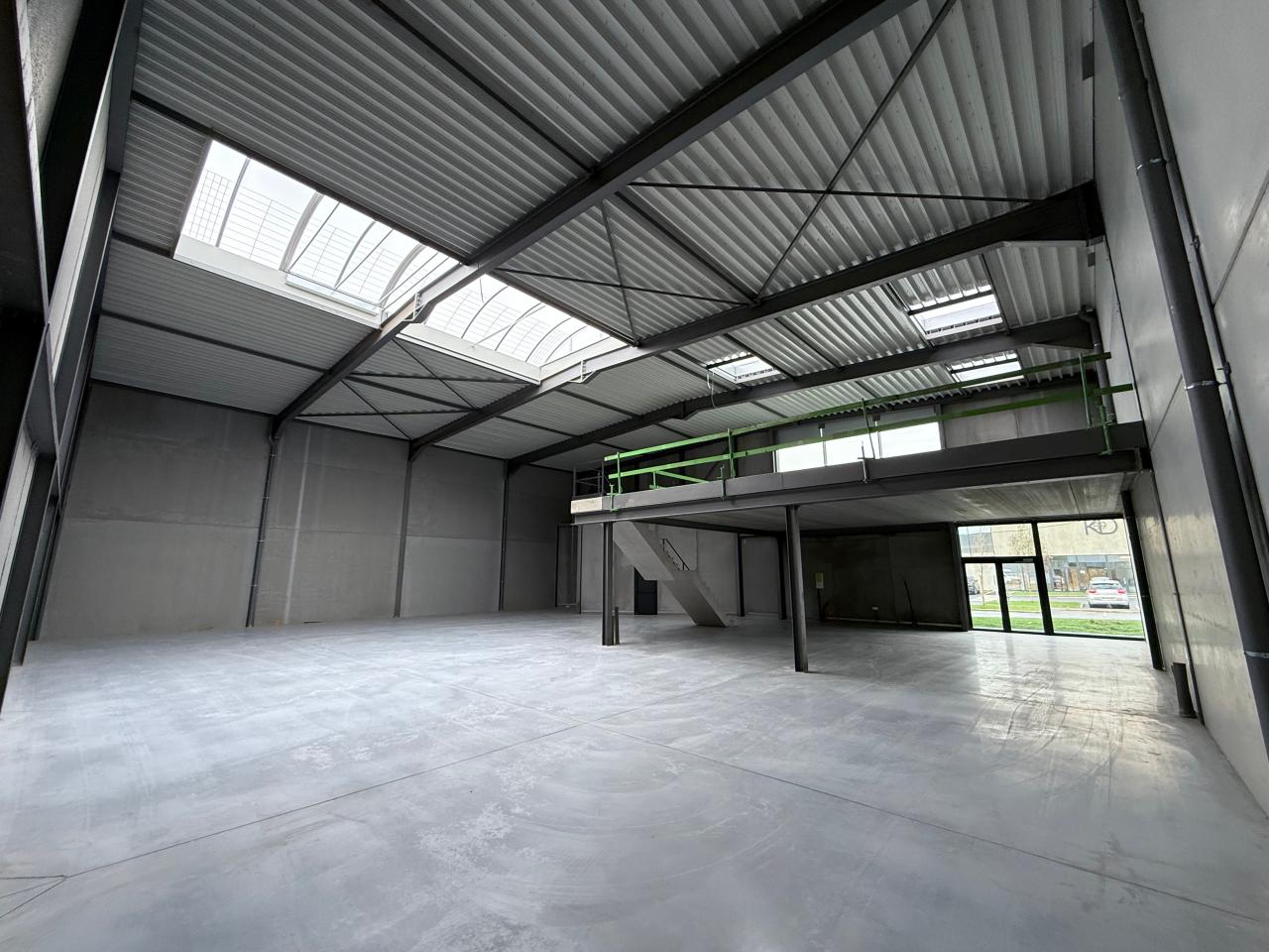 Location local d'activité Le Mesnil-Amelot Seine-et-Marne OLACT2537034 1