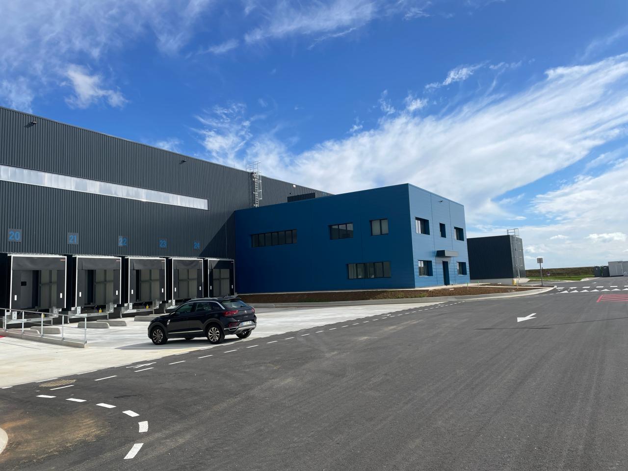 Location entrepôt classe a Toury Eure-et-Loir OLLOG2424621 5