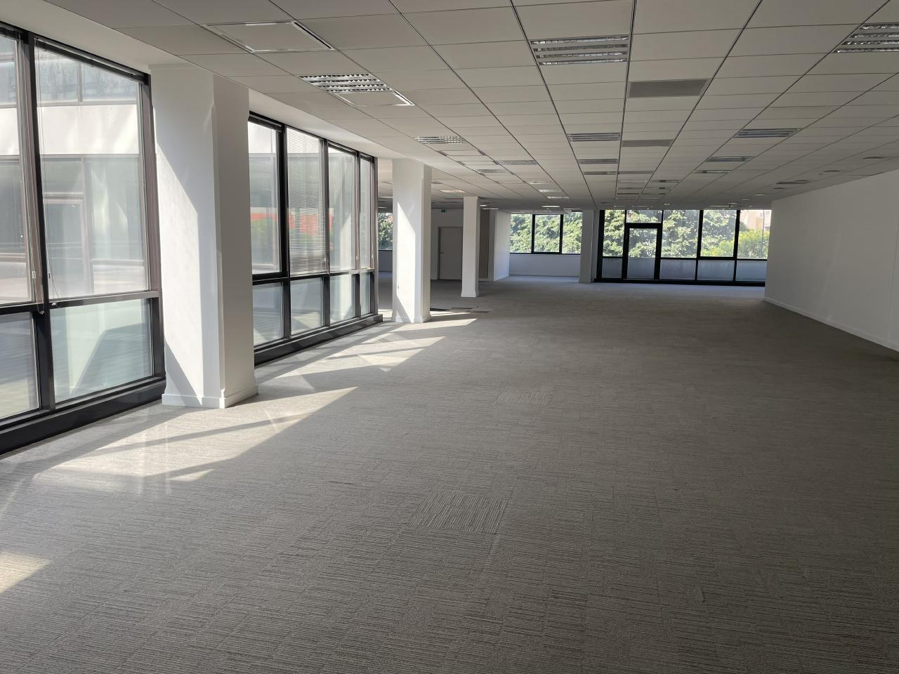Location bureau Saint-Ouen Seine-Saint-Denis OLBUR2419229 4