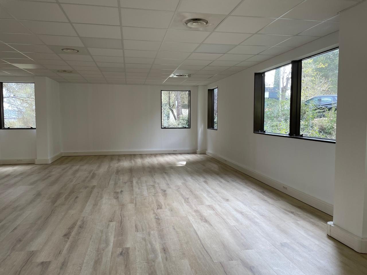 Location bureau Aix-en-Provence Bouches-du-Rhône OLBUR2115175 11