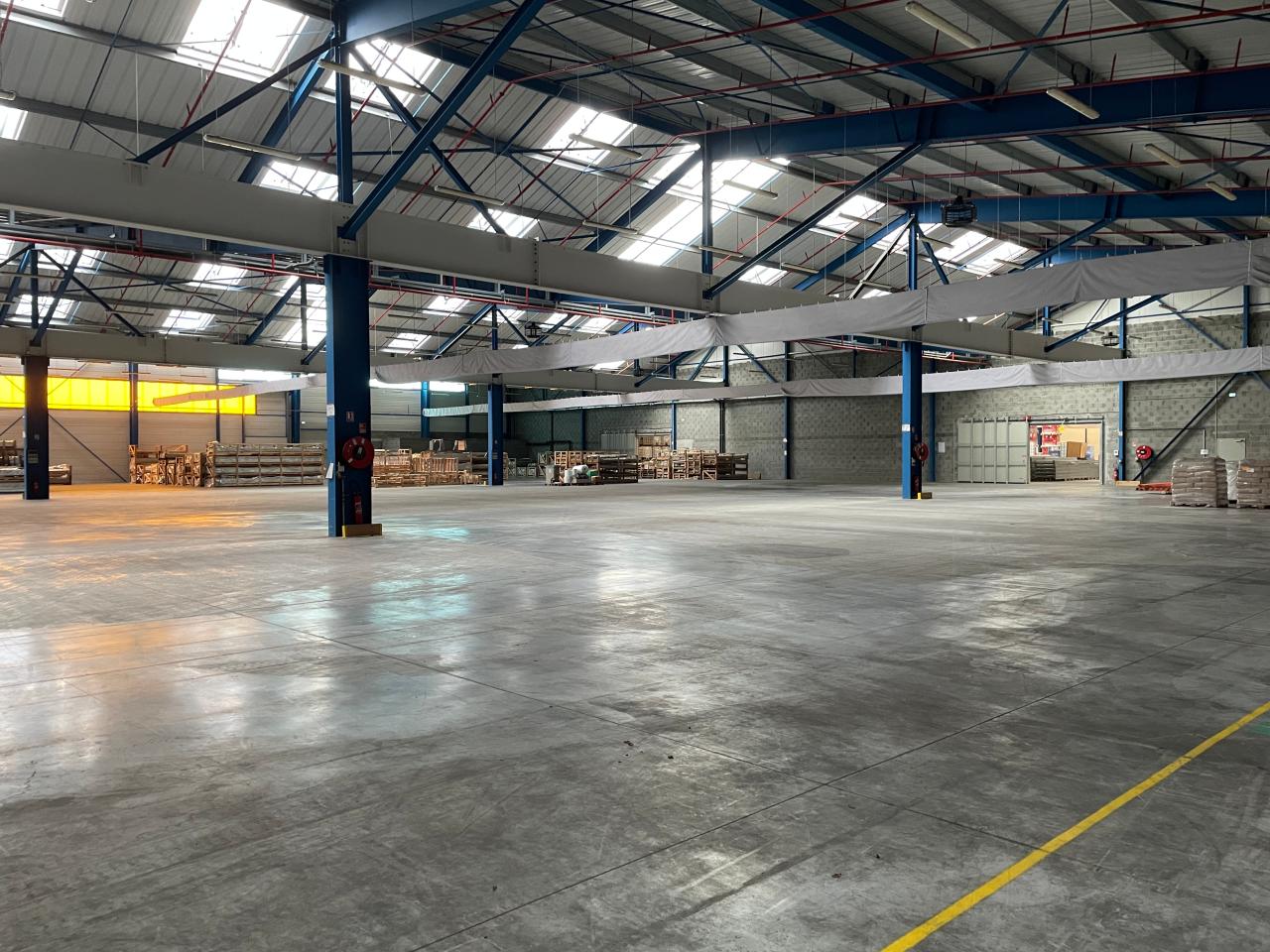 Vente entrepôt classe b Vieillevigne Loire-Atlantique OVLOG2638087 11