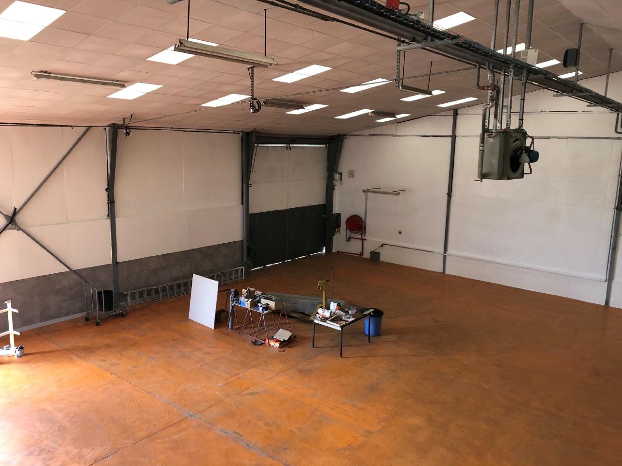 Location local d'activité Ecquevilly Yvelines OLACT2112213 4