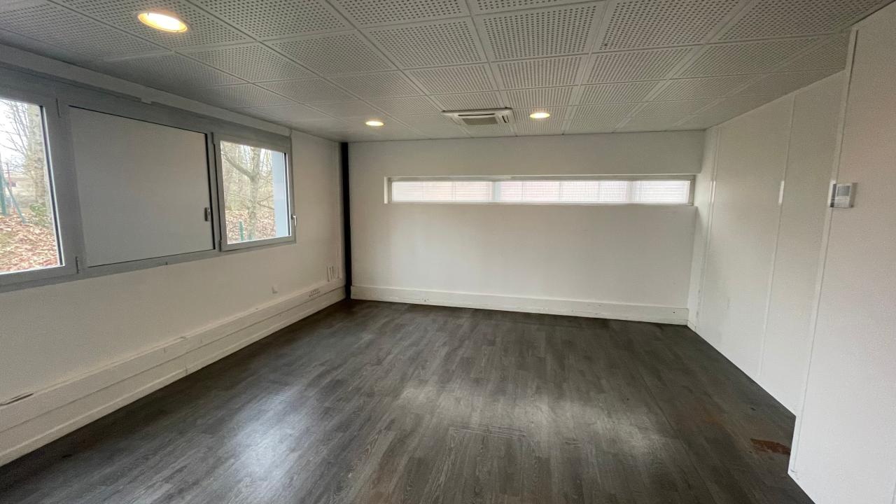Location local d'activité Trappes Yvelines OLACT2203600 17