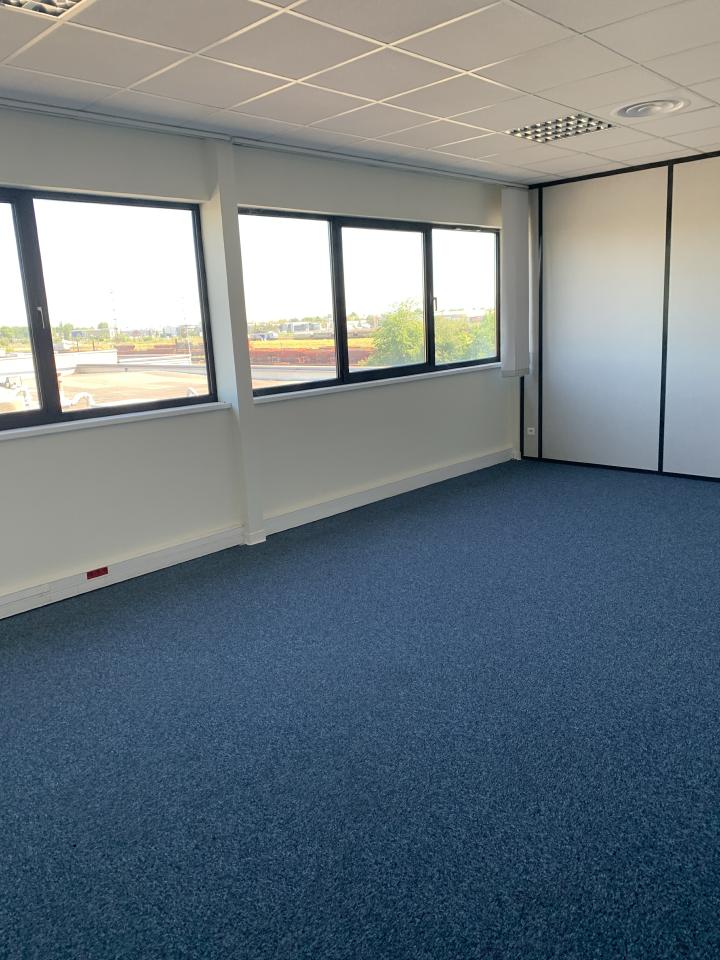 Location bureau Niederhausbergen Bas-Rhin OLBUR2110762 17