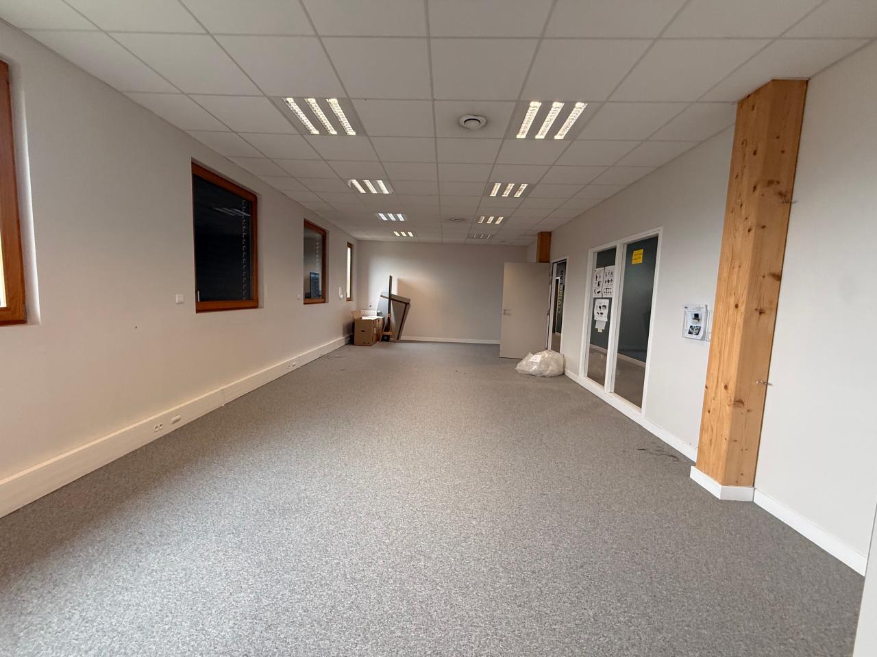 Location bureau Champs-sur-Marne Seine-et-Marne OLBUR2642114 2