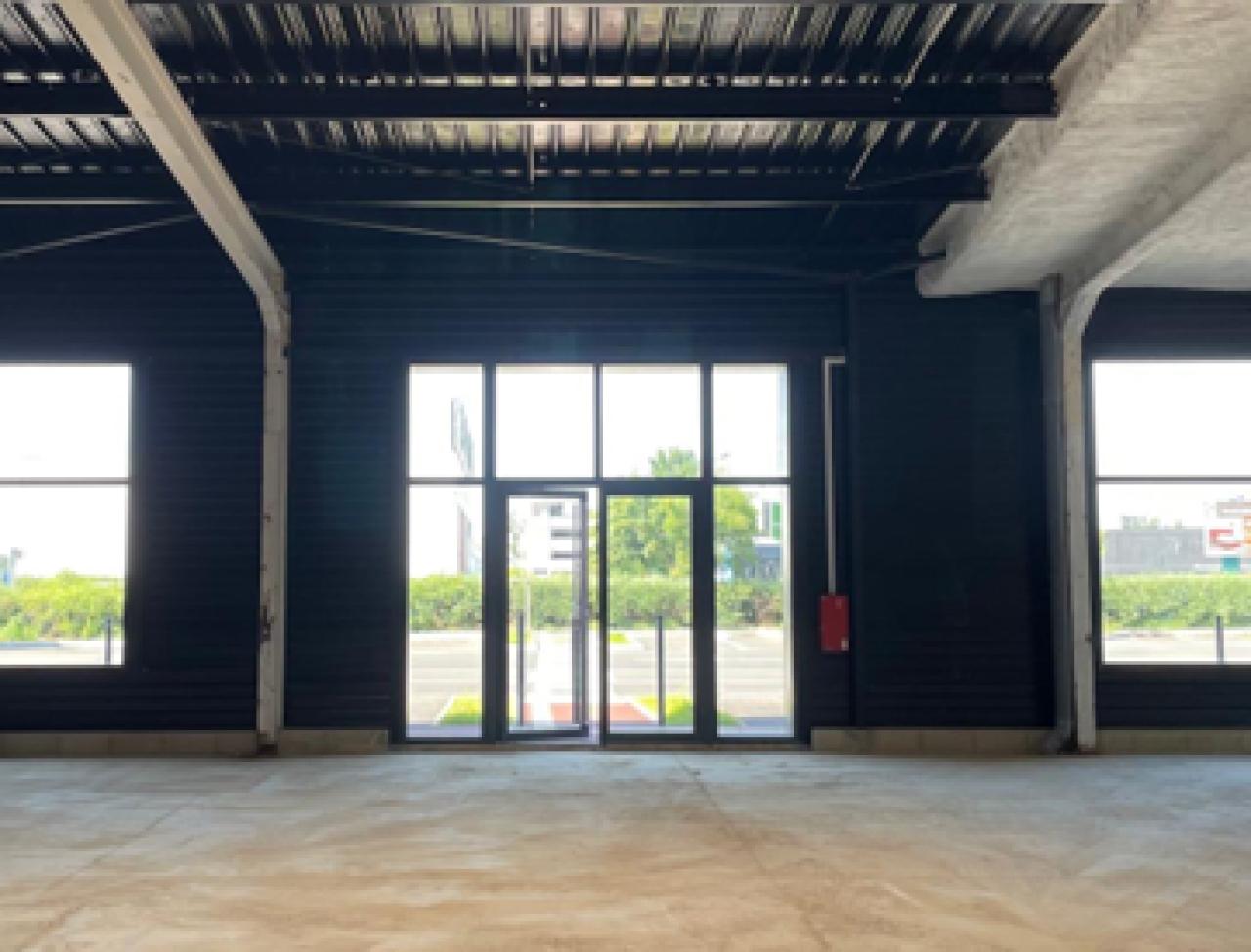 Location commerce Sainte-Geneviève-des-Bois Essonne OLCOM2642582 5