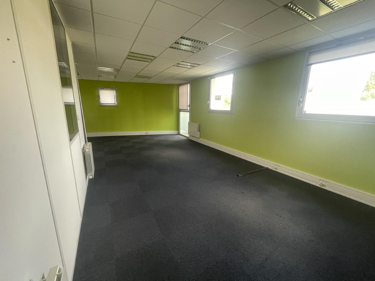 Location bureau La-Chapelle-sur-Erdre Loire-Atlantique OLBUR2315700 2